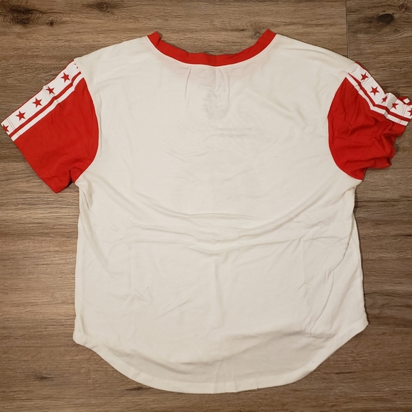 Wonder Woman Tee - Picture 2 of 4